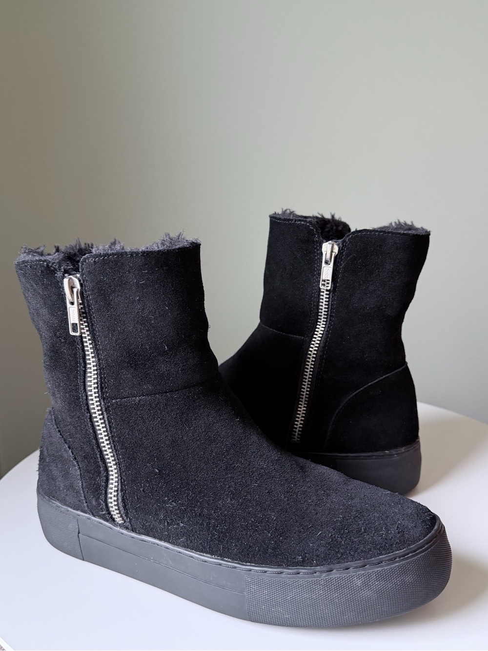 J/Slides NYC Platform Boots 7.5 Black Suede Faux Fur Lined Side Zip Sneakers